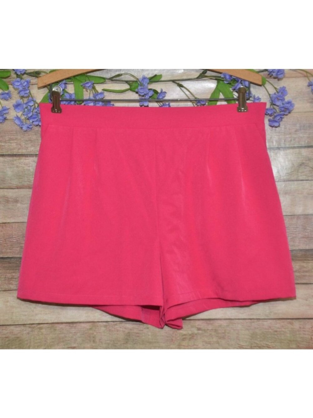 Umgee Pink Casual Shorts Size L Pockets Short 3" Inseam Solid Closet Staple
